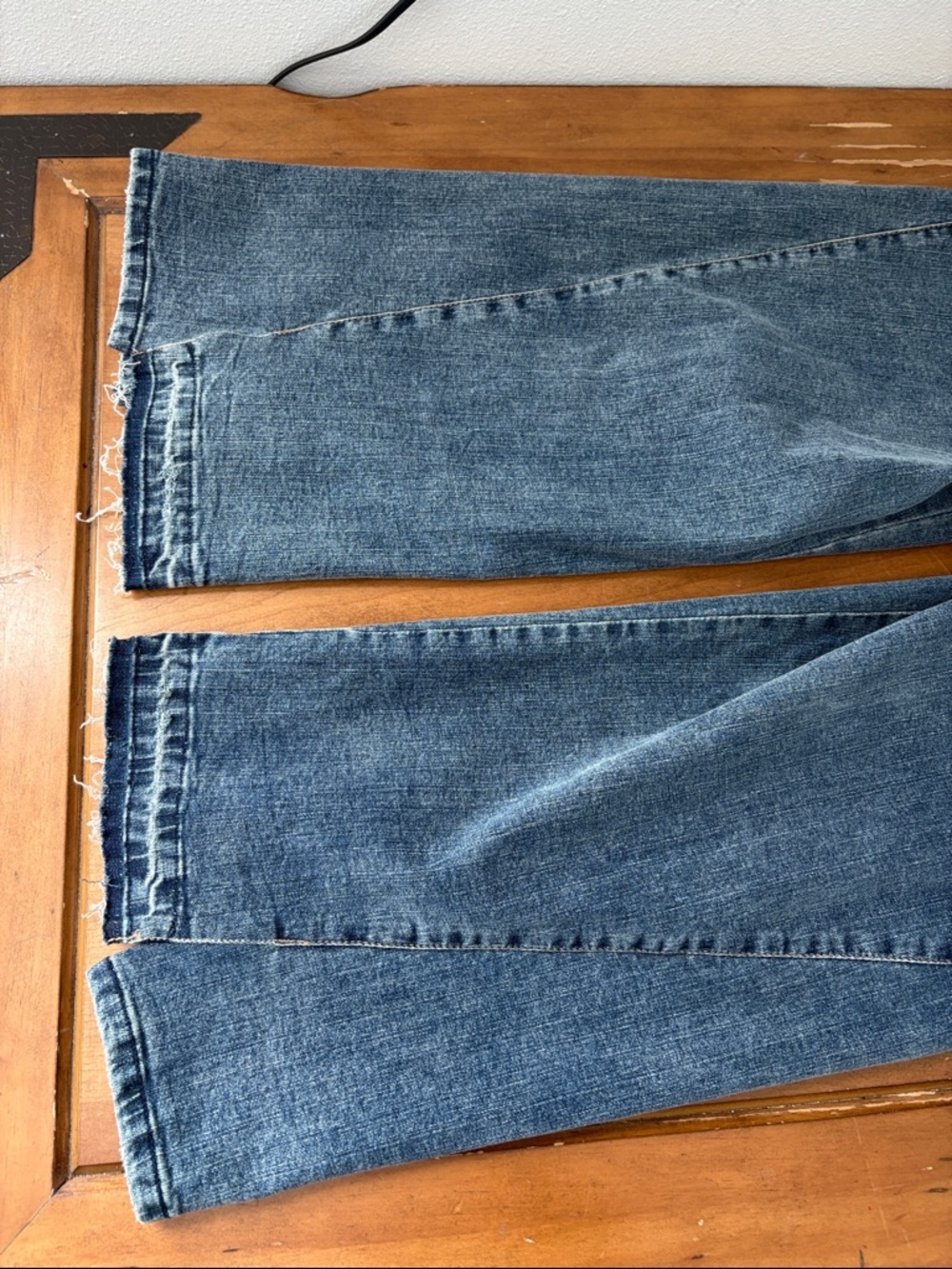 Democracy NWT AbSolution Skirise Wide Leg Distressed Blue Jeans Size 12 - Picture 16 of 16